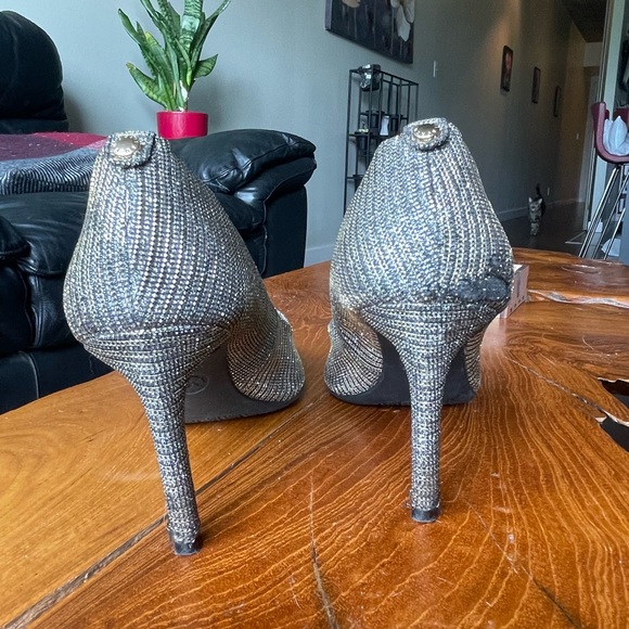 Micheal Kors glittering heels - Picture 4 of 4